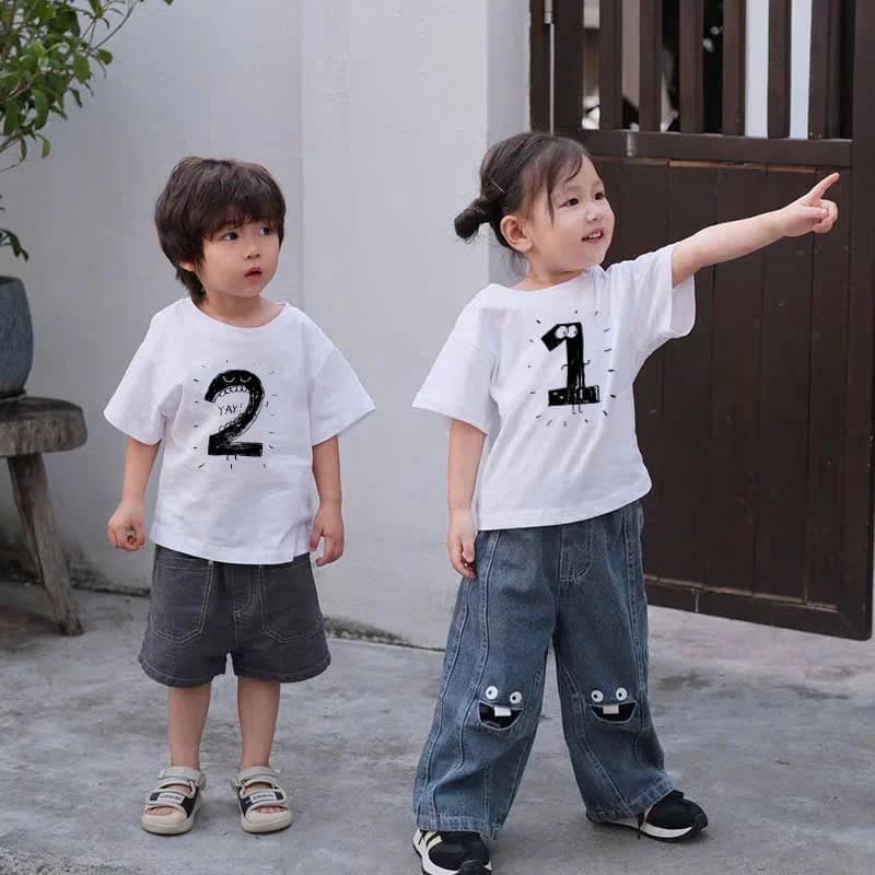 Áo thun gia đình họa tiết số — ảnh 2
