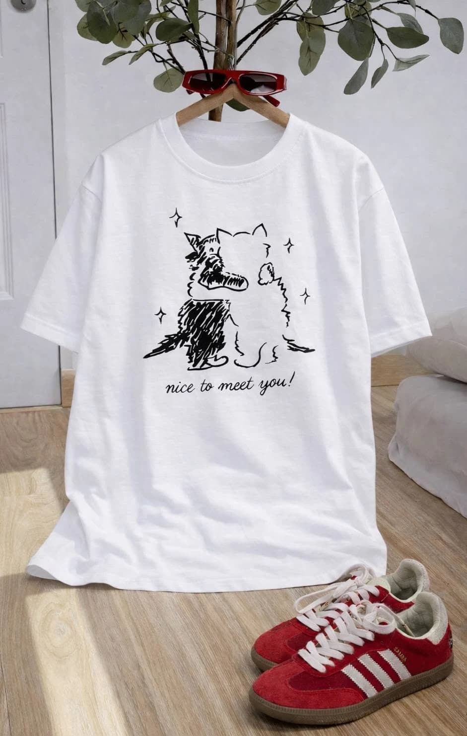 Áo thun nữ Nice to Meet You Cat Print