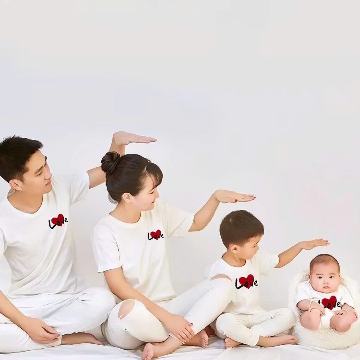 Áo Thun Gia Đình Love Heart – Trái Tim Đỏ — ảnh 2