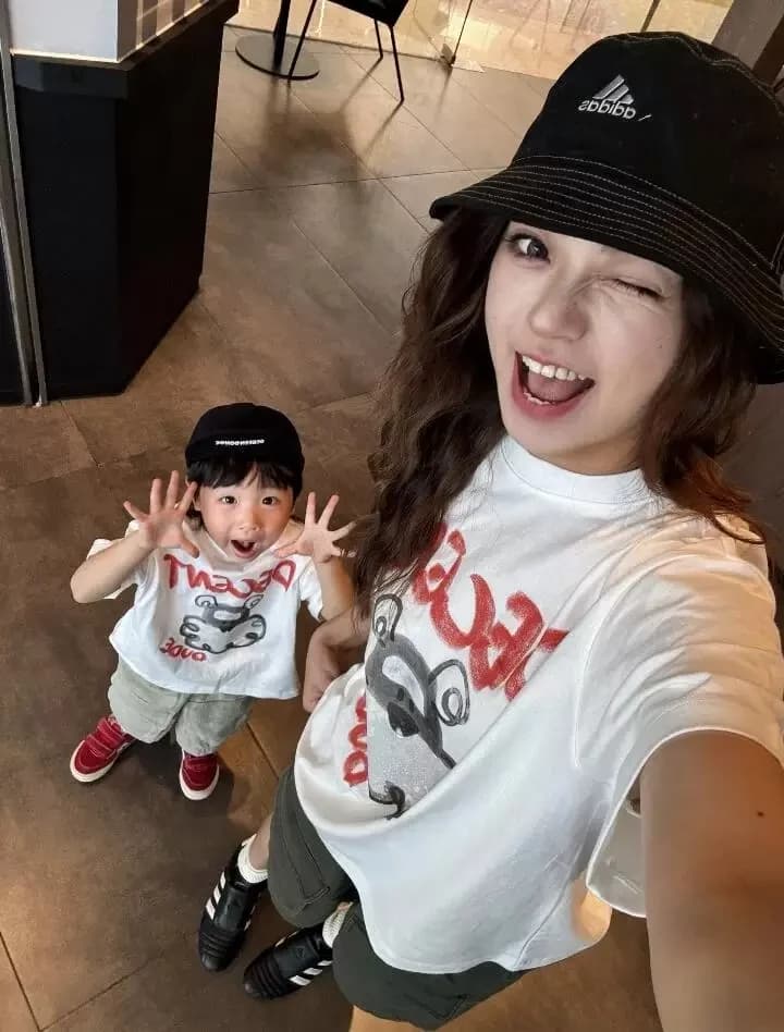 Áo thun gia đình Decent Dude — ảnh 3