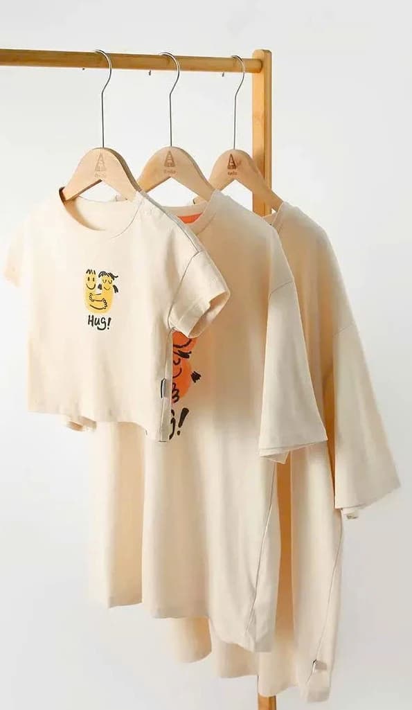 Áo Thun Gia Đình Hug — ảnh 2