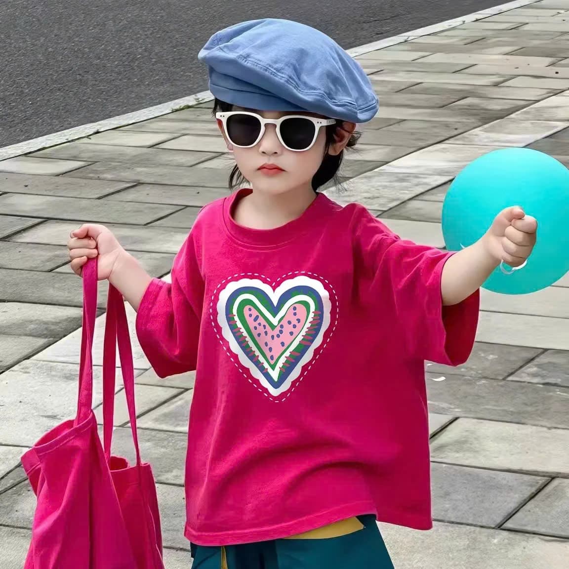 Áo Thun Gia Đình Colorful Heart — ảnh 2
