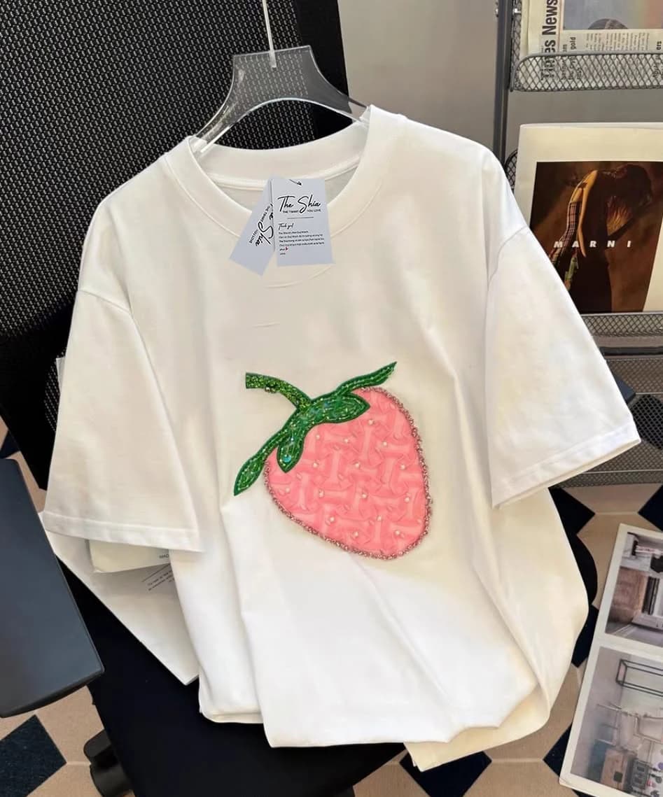 ÁO THUN THE SHIA CHARM - STRAWBERRY PEARL | Dâu Ngọc — ảnh 5