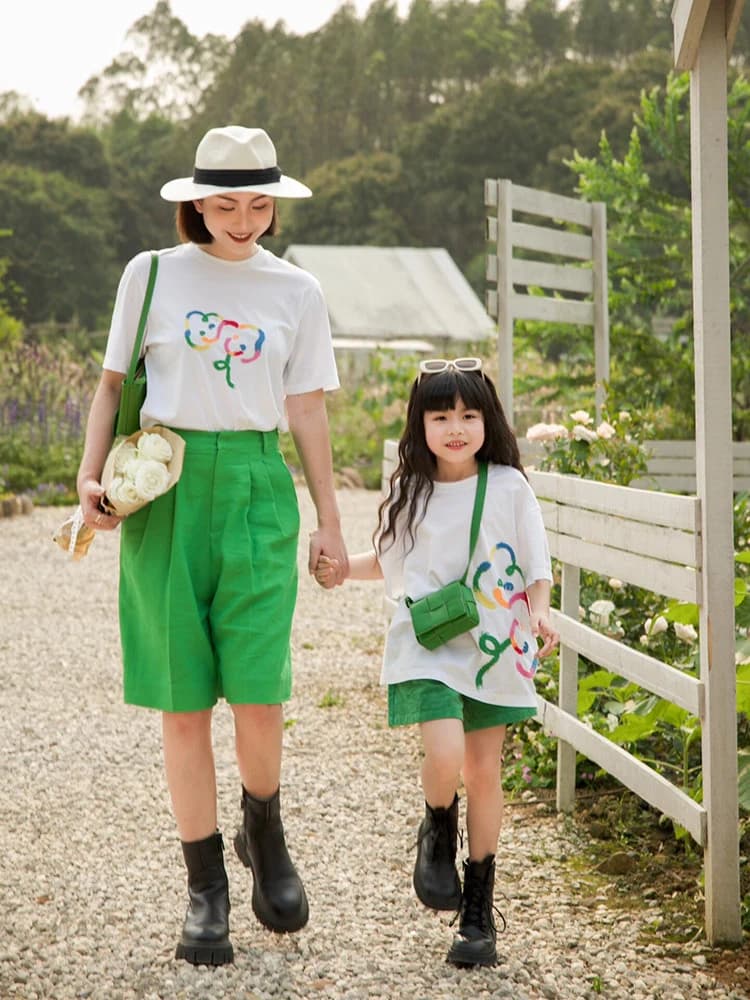 Áo thun gia đình Bloom Together — ảnh 5