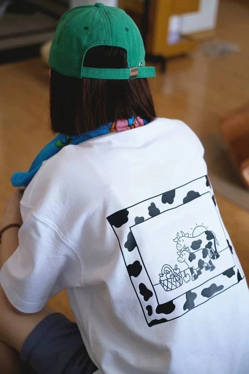 Áo Thun Nữ Little Moo Túi Đắp Hình Bò Hoạt Hình — ảnh 2