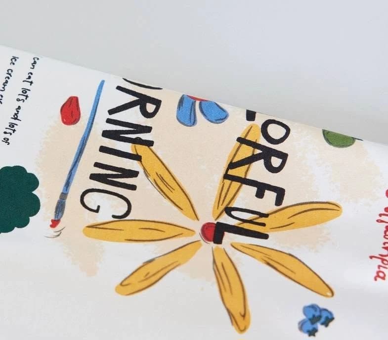 Áo thun nữ Colorful Morning Print — ảnh 7