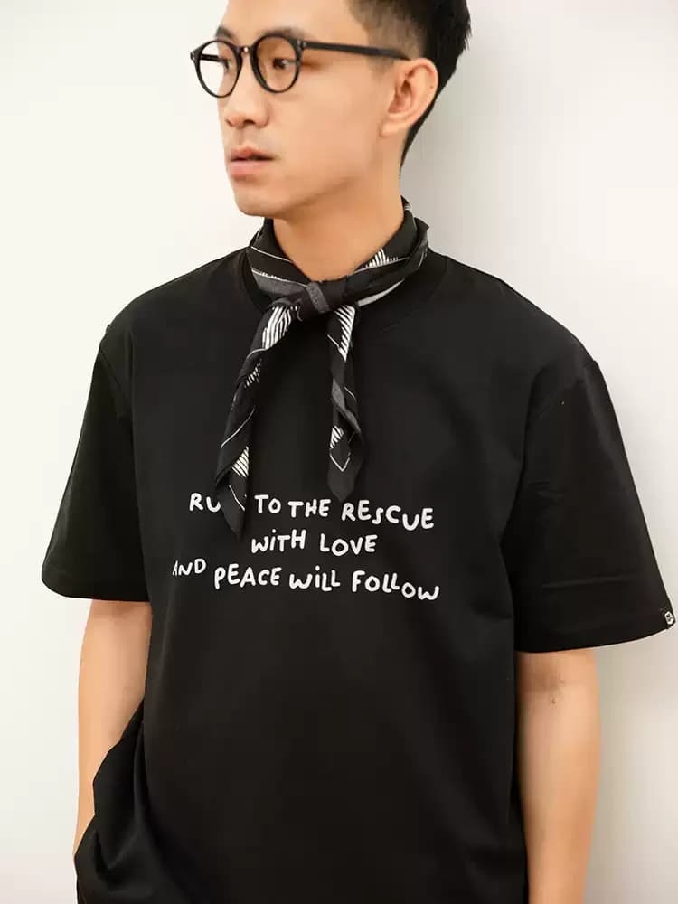 ÁO THUN NAM HỌA TIẾT  LOVE & PEACE — ảnh 2
