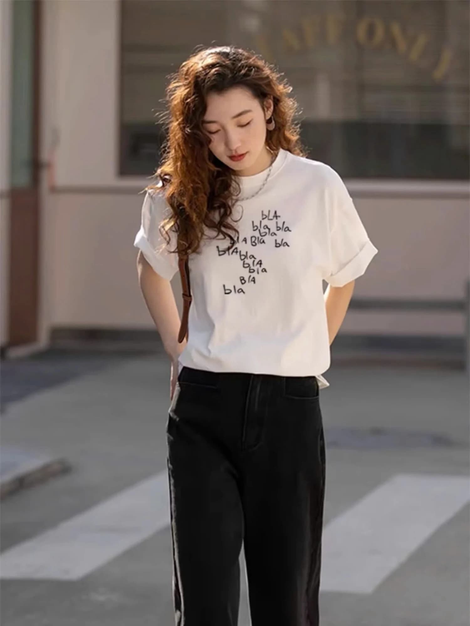 Áo thun nữ Bla Bla Print — ảnh 2
