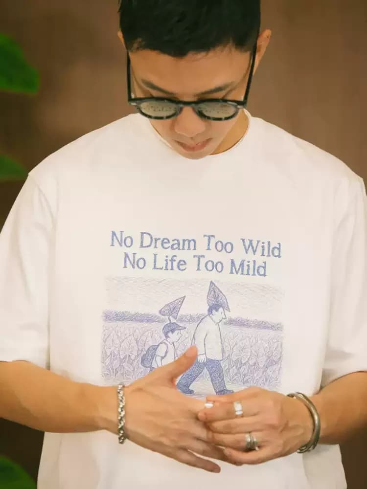 ÁO THUN NAM HỌA TIẾT NO DREAM TOO WILD — ảnh 4