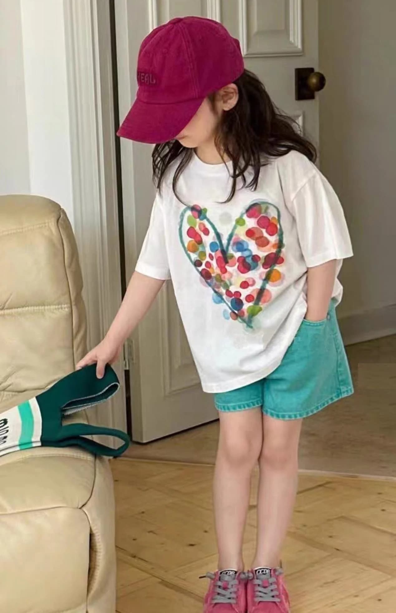 Áo thun nữ Colorful Heart Print — ảnh 4