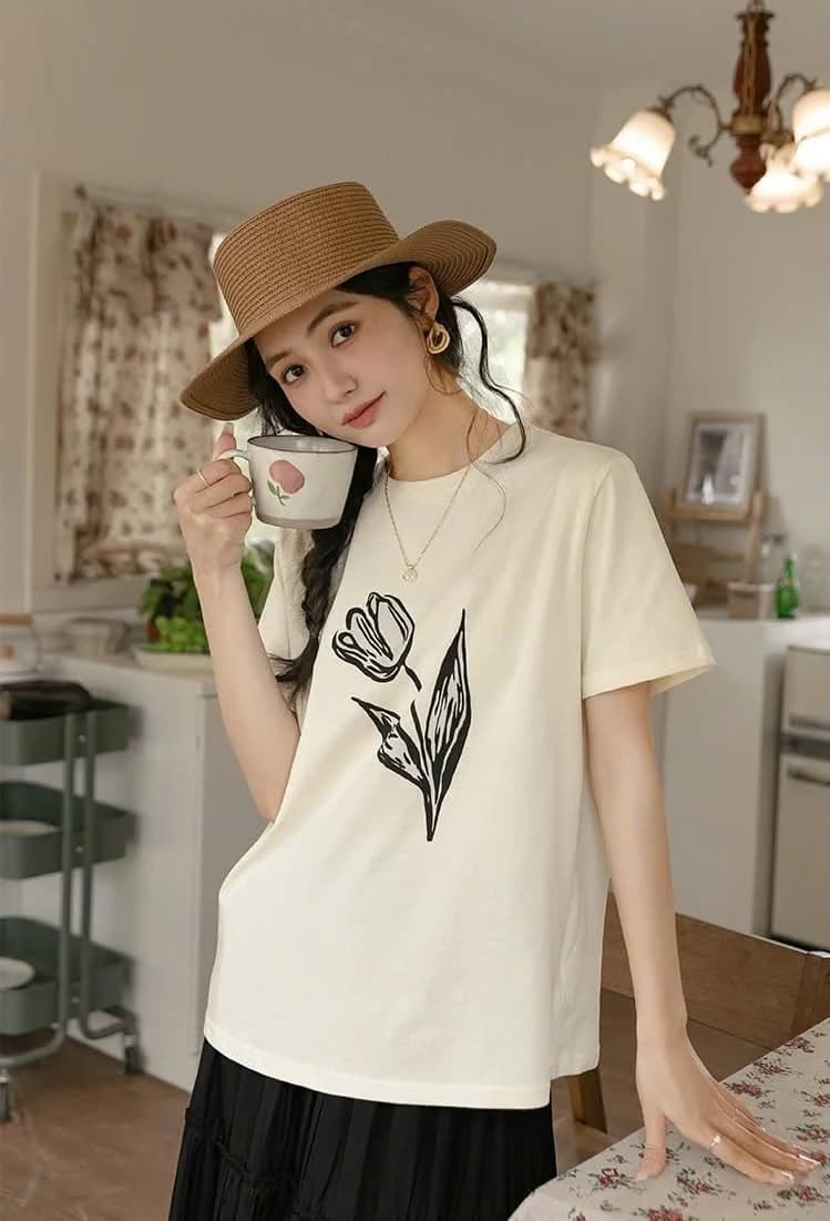 Áo thun nữ Tulip Flower Print — ảnh 2