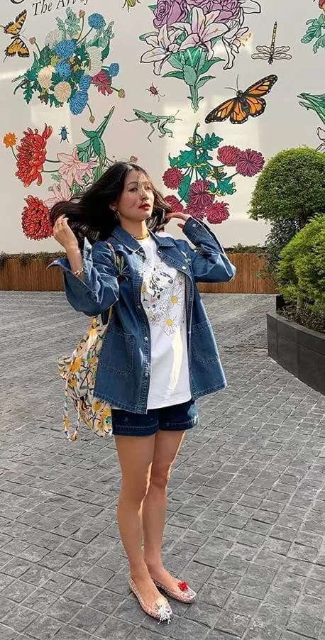 Áo thun nữ Daisy Cat Print — ảnh 4