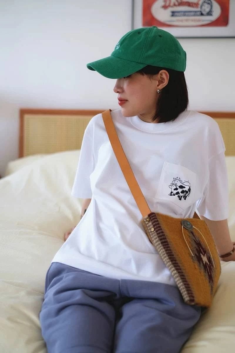 Áo Thun Nữ Little Moo Túi Đắp Hình Bò Hoạt Hình — ảnh 6