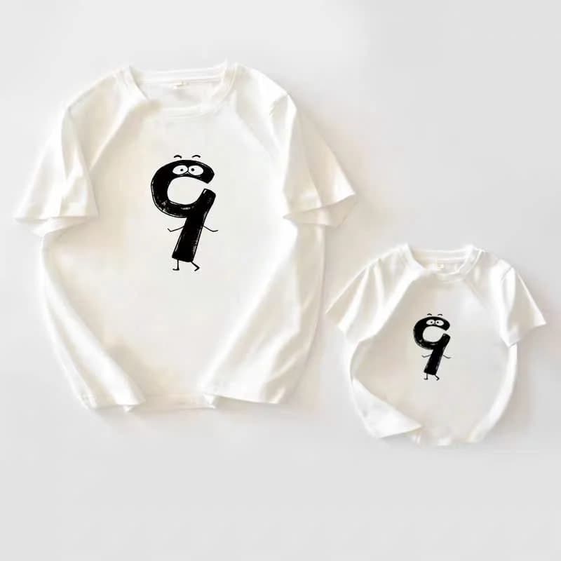 Áo thun gia đình họa tiết số — ảnh 11
