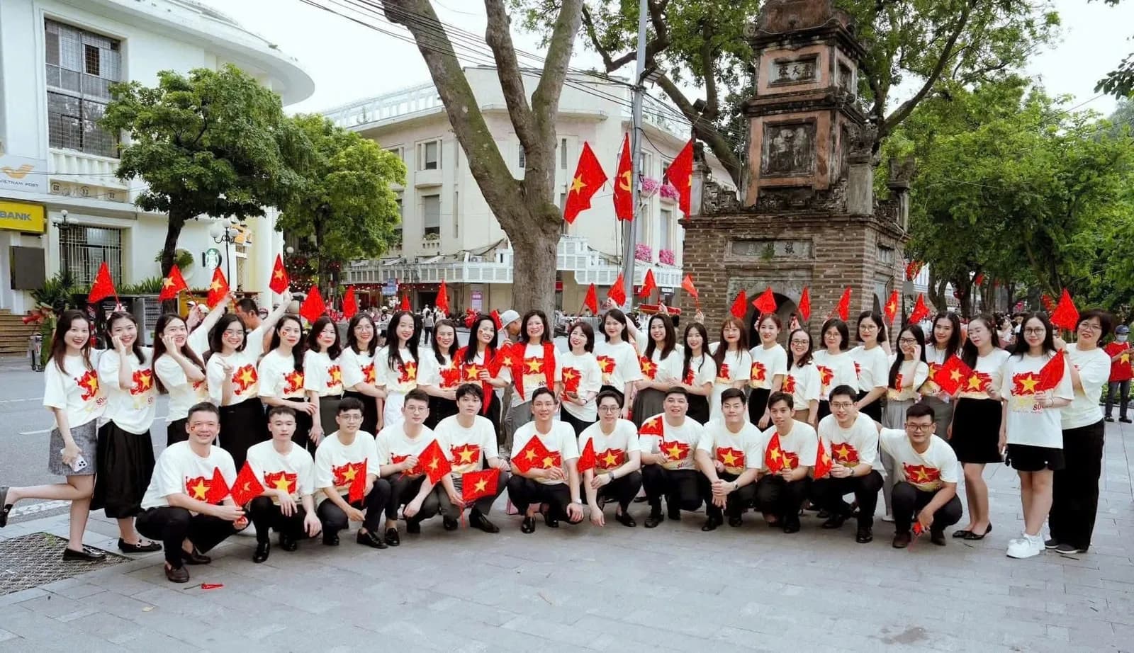 Khoảnh khắc cùng The Shia · 062