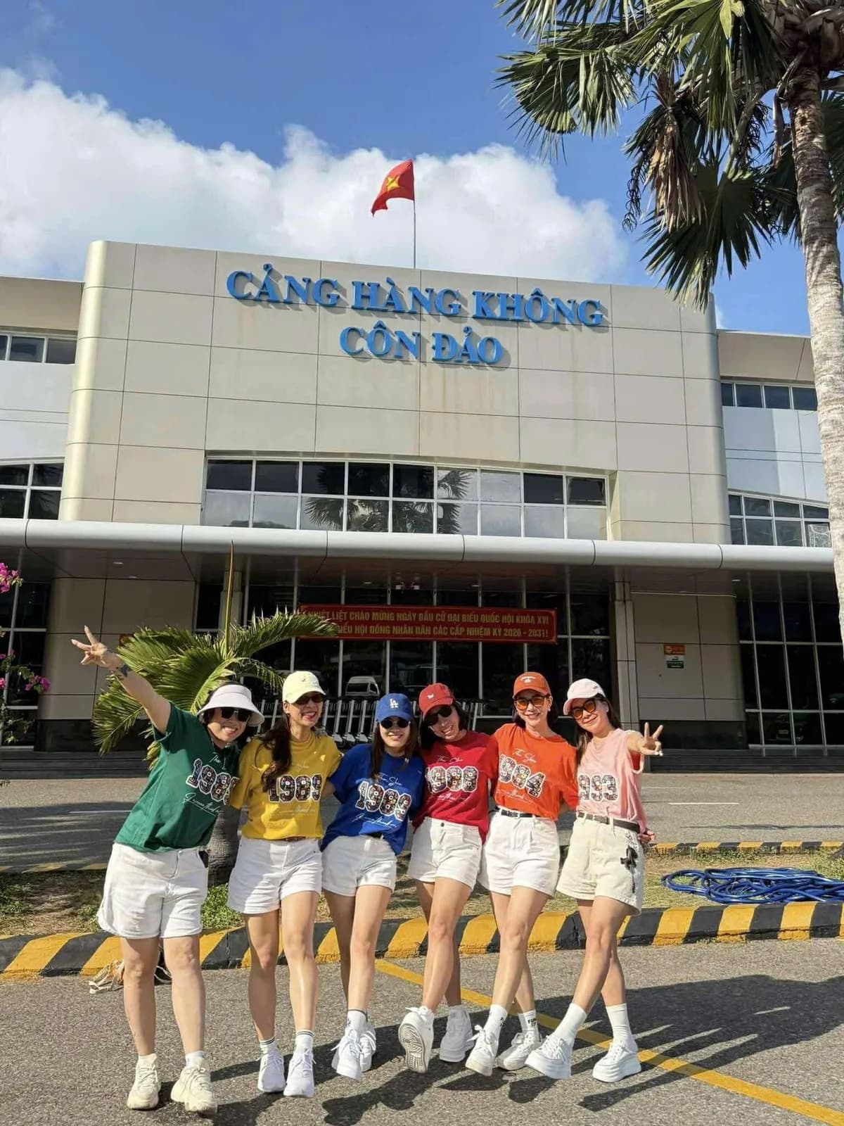 Khoảnh khắc cùng The Shia · 016