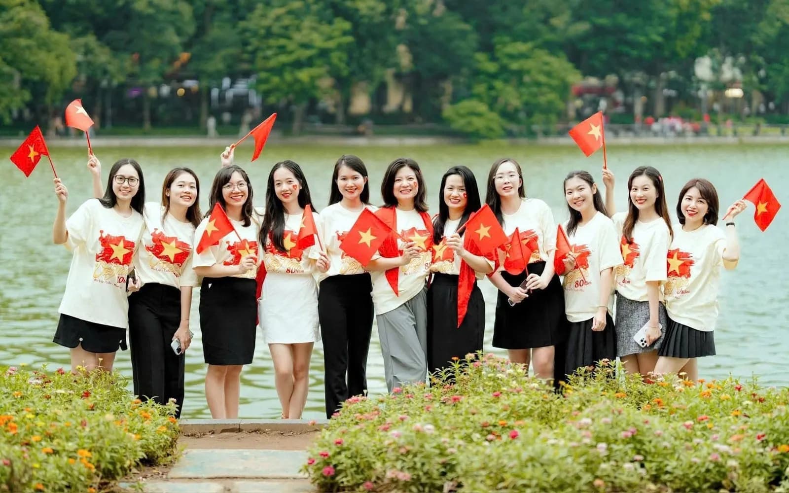 Khoảnh khắc cùng The Shia · 065