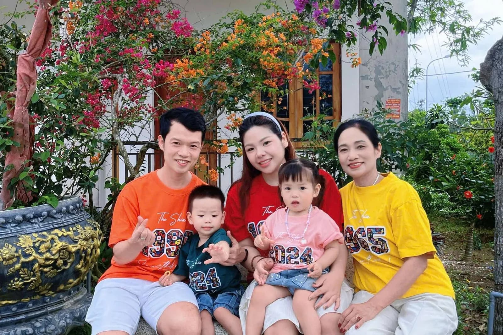 Khoảnh khắc cùng The Shia · 004
