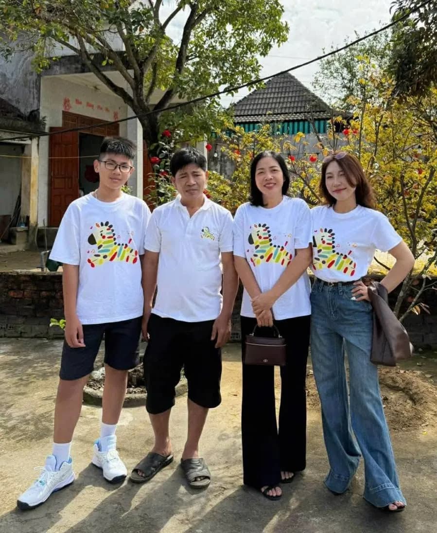Khoảnh khắc cùng The Shia · 034