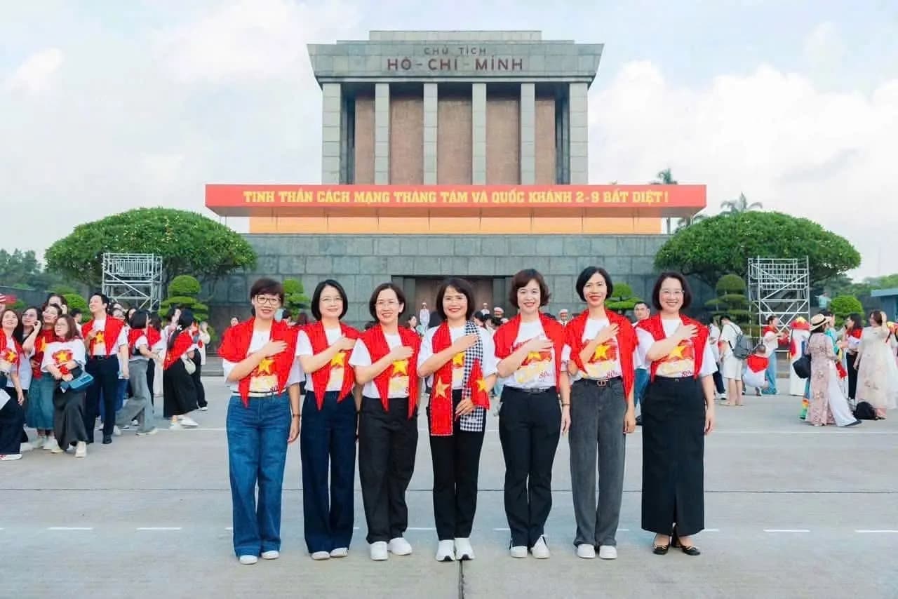 Khoảnh khắc cùng The Shia · 059